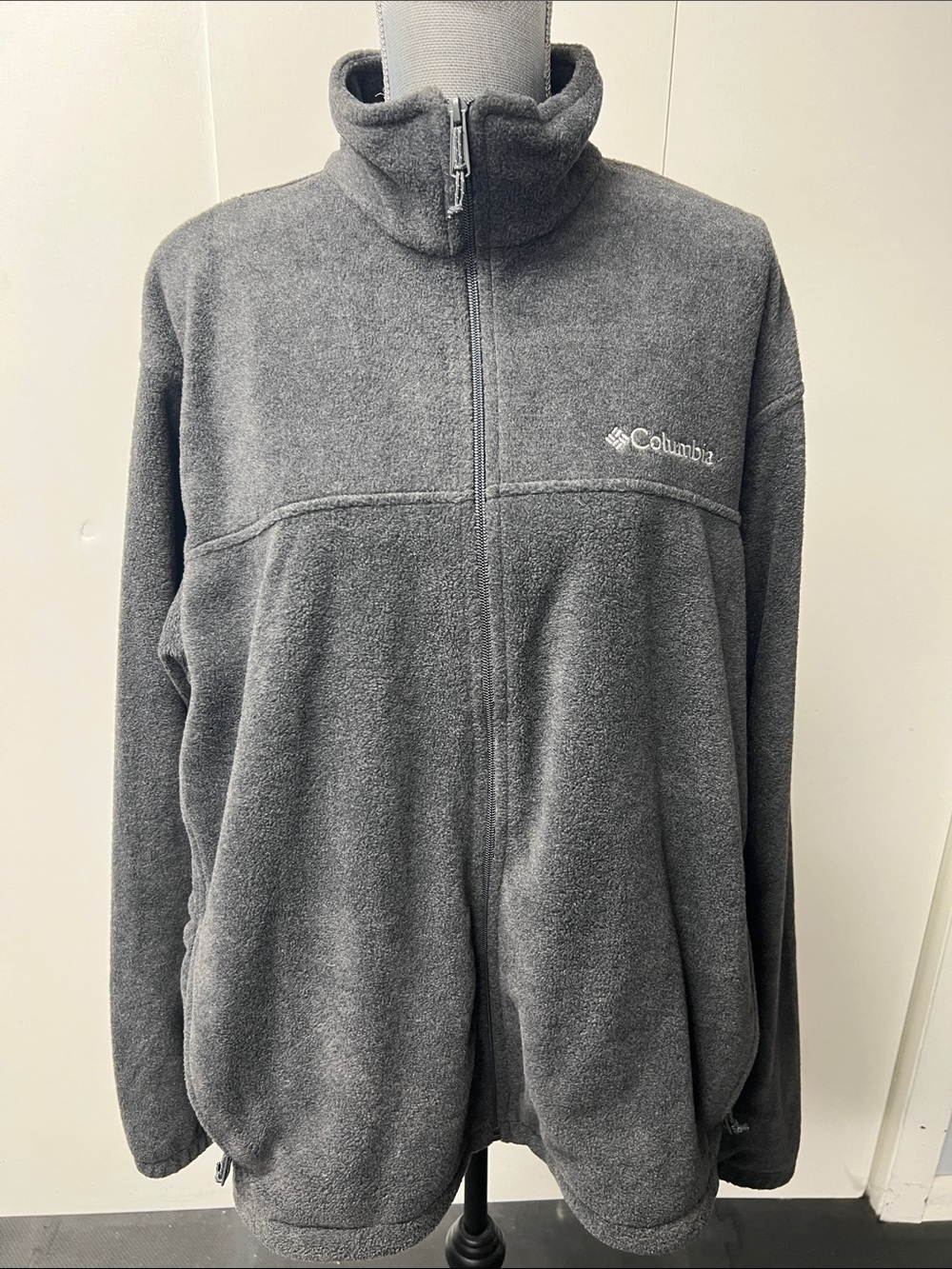 Columbia Men’s Gray Full-Zip Fleece Jacket